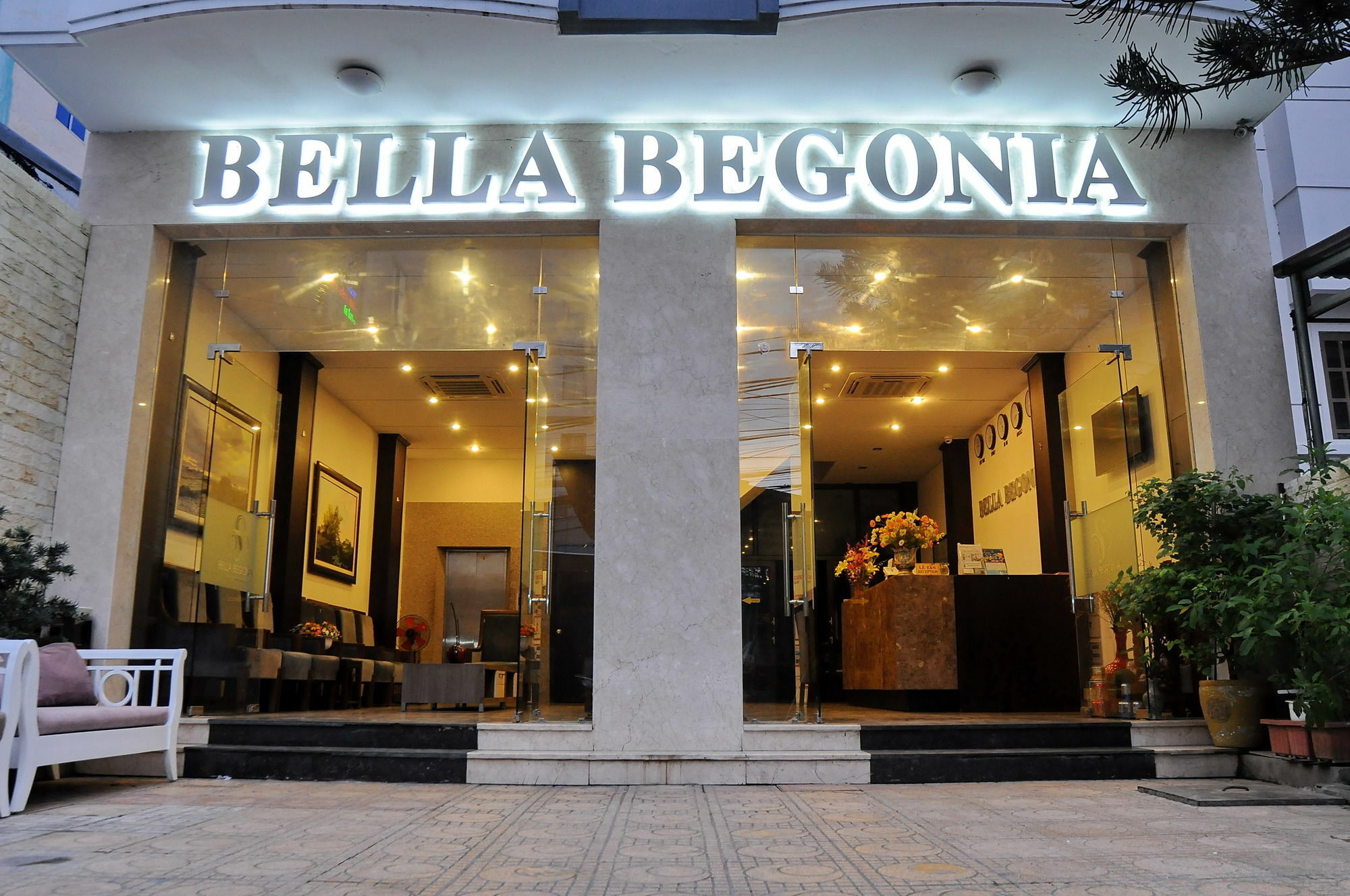 Bella Begonia Hotel Нячанг Екстер'єр фото